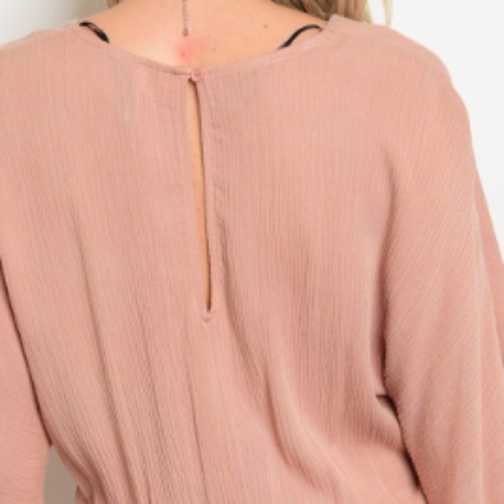 Mauve V-neck relaxed fit romper w/waist-tie - Picture 6 of 7